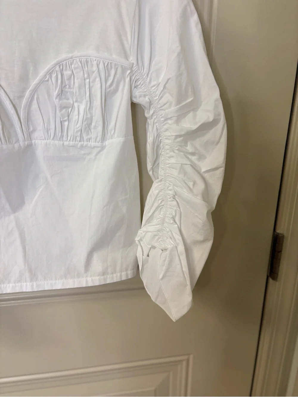 NWOT Zara White Ruched Puff-Sleeve Blouse SZ S